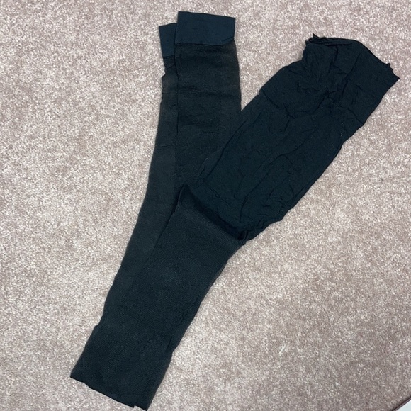 NWT xxl lovable Hanes Capri shaper jet black - Picture 3 of 4